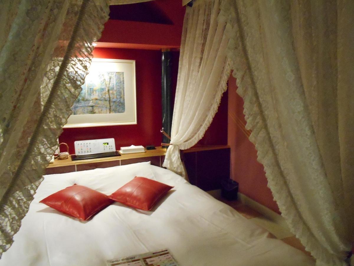 愛花夢　小田原 Hotel Одавара Екстериор снимка